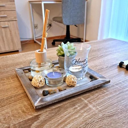 Brise Business Apartment Nahe Leipziger Messe - Porsche - Bmw - Dhl - Wlan - Parkplatz - Business Travelers Only Exterior foto